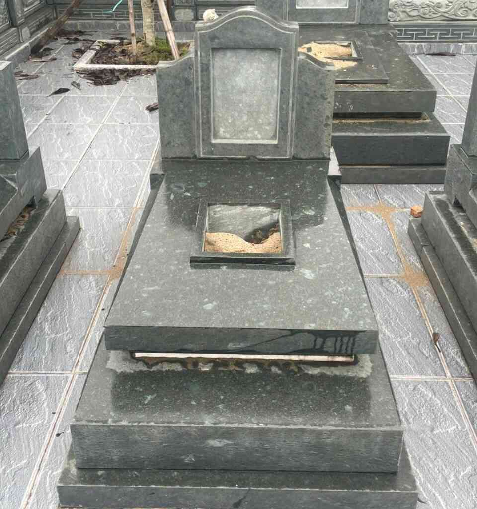 Mẫu mộ đá 007
