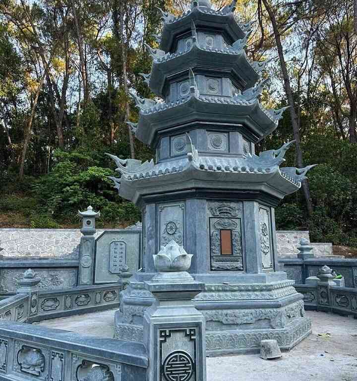 Mẫu tháp đá 002
